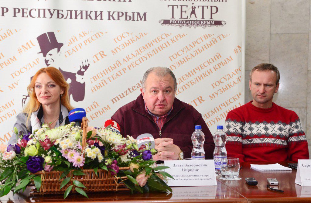 Праздник для артистов и зрителей