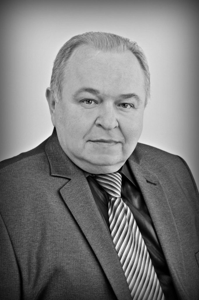 Глубоко скорбим о невосполнимой утрате.